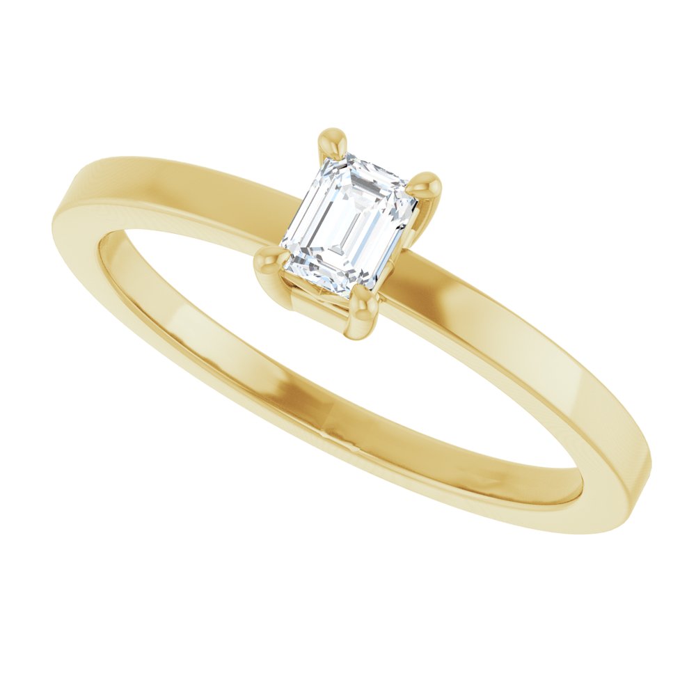 14K Yellow Gold 1/4 CT Natural Diamond Ring
