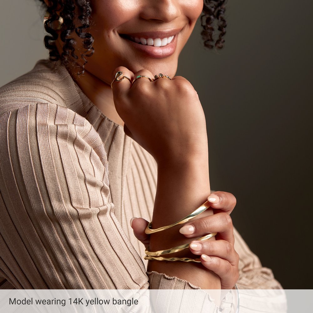 Sterling Silver Hinged Twisted 7" Bangle Bracelet