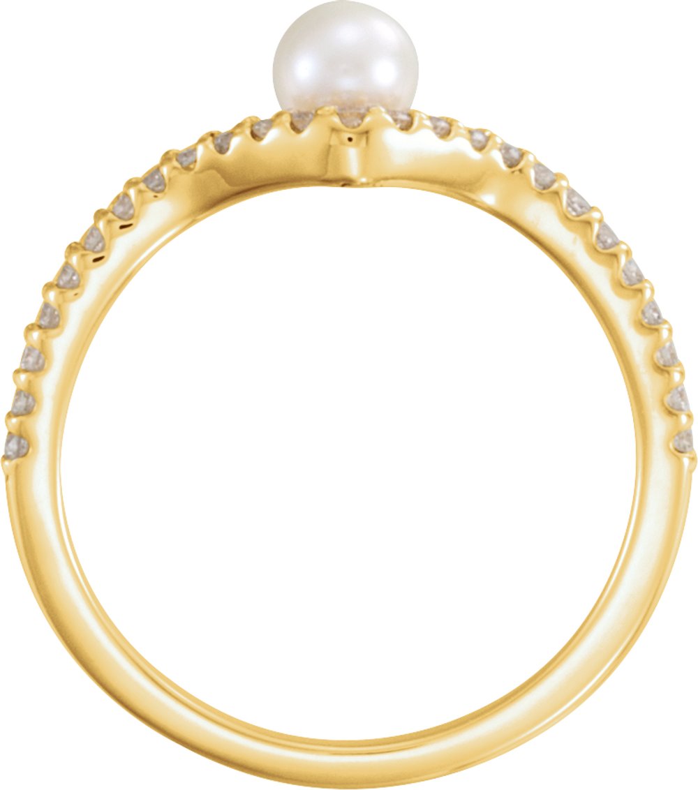 14K Yellow Cultured White Freshwater Cultured Pearl & 1/6 CTW Natural Diamond V Ring