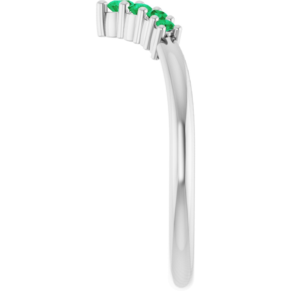 Sterling Silver Natural Emerald Graduated V Ring