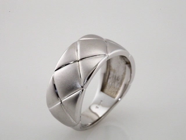 14K White Quilted Ring