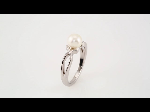 14K White Gold 6.5-7.0 mm Cultured White Freshwater Pearl Ring