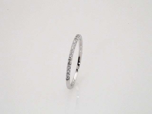 14K White 1/5 CTW Natural Diamond Band