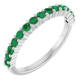 14K White Gold Lab-Grown Emerald 15-Year Anniversary Band