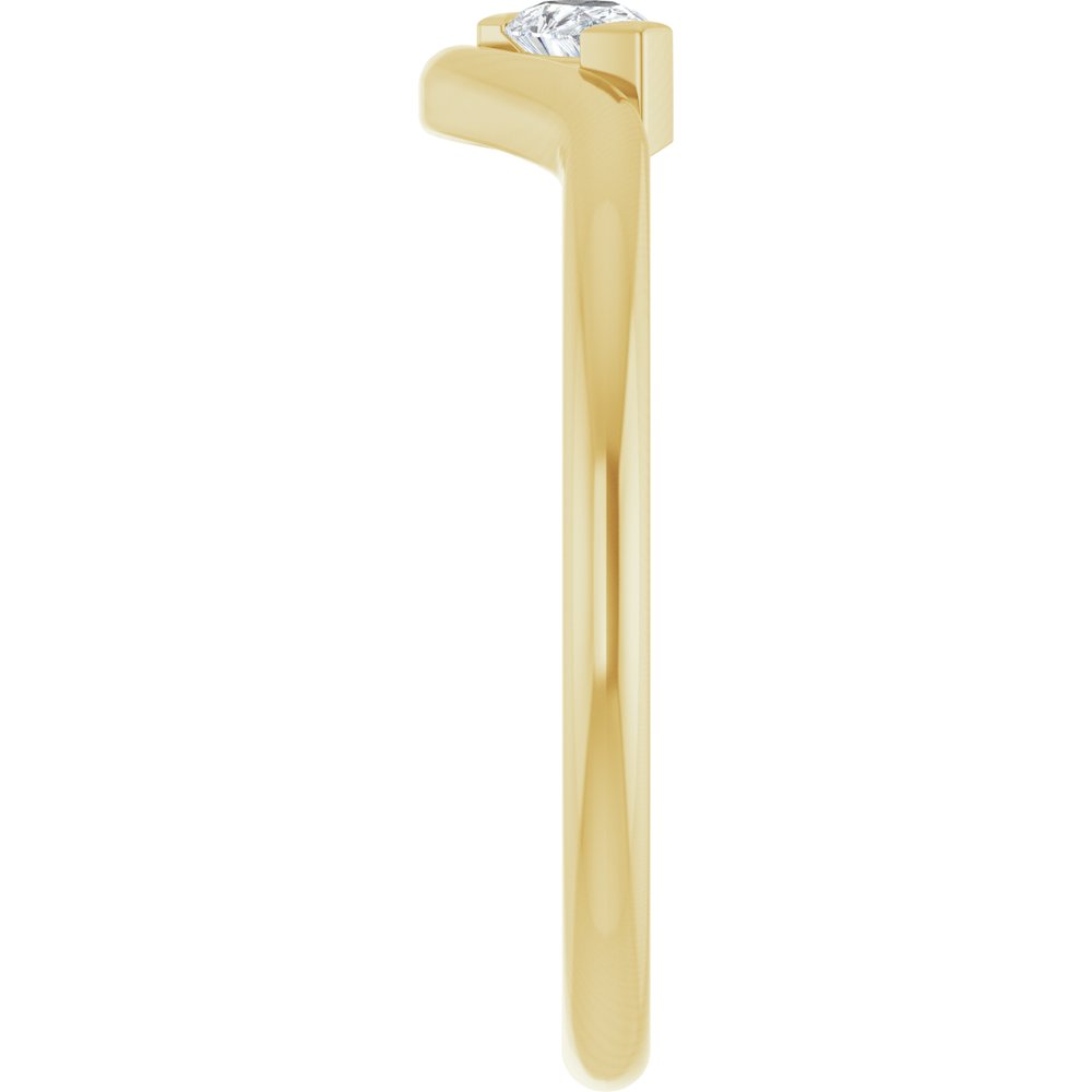 14K Yellow Gold 1/6 CT Natural Diamond Ring