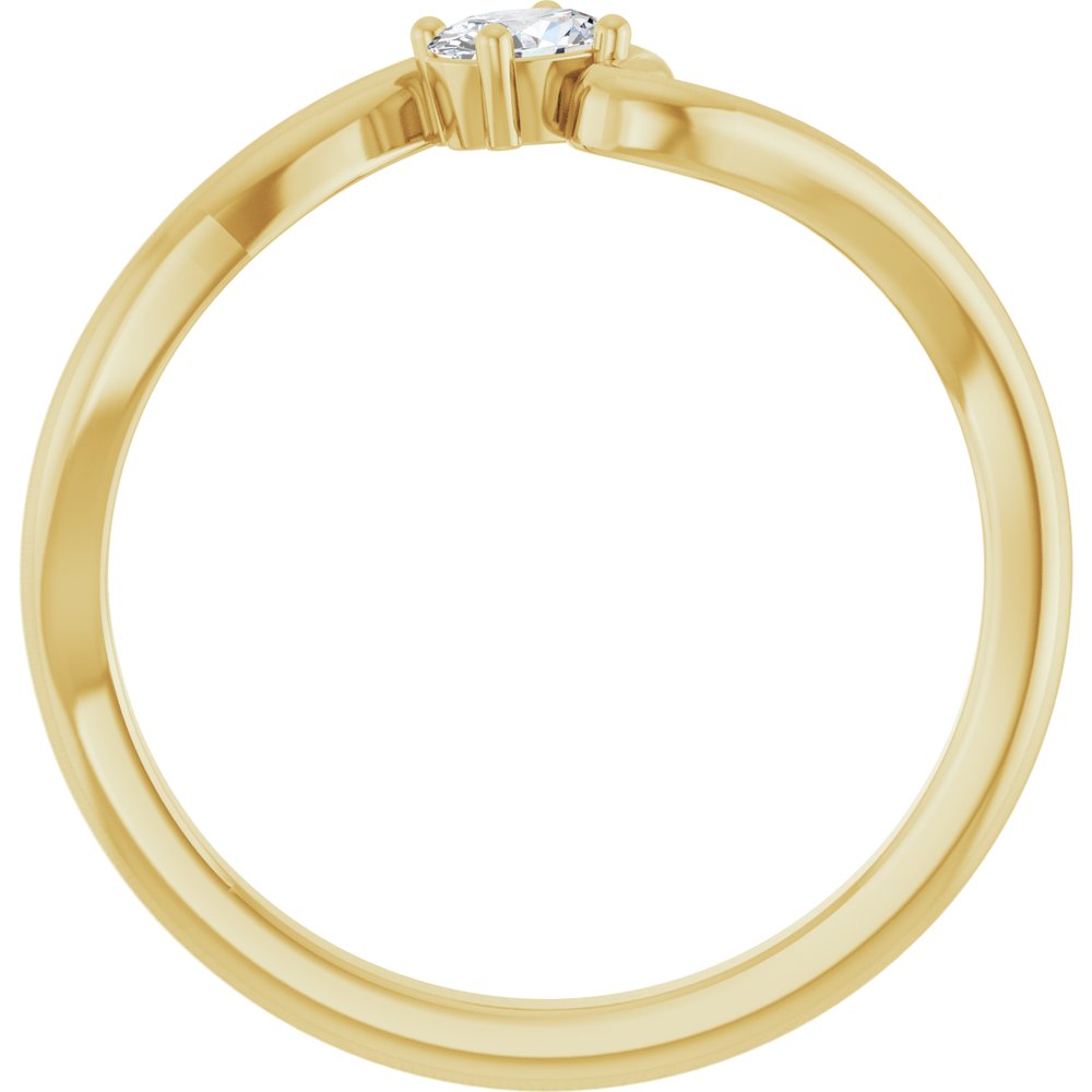 14K Yellow Gold 1/6 CT Lab-Grown Diamond  Ring
