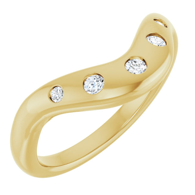 14K Yellow Gold 1/6 CTW Natural Diamond Contour Band