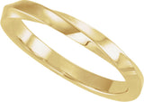 14K Yellow Gold Twisted Band Size 7