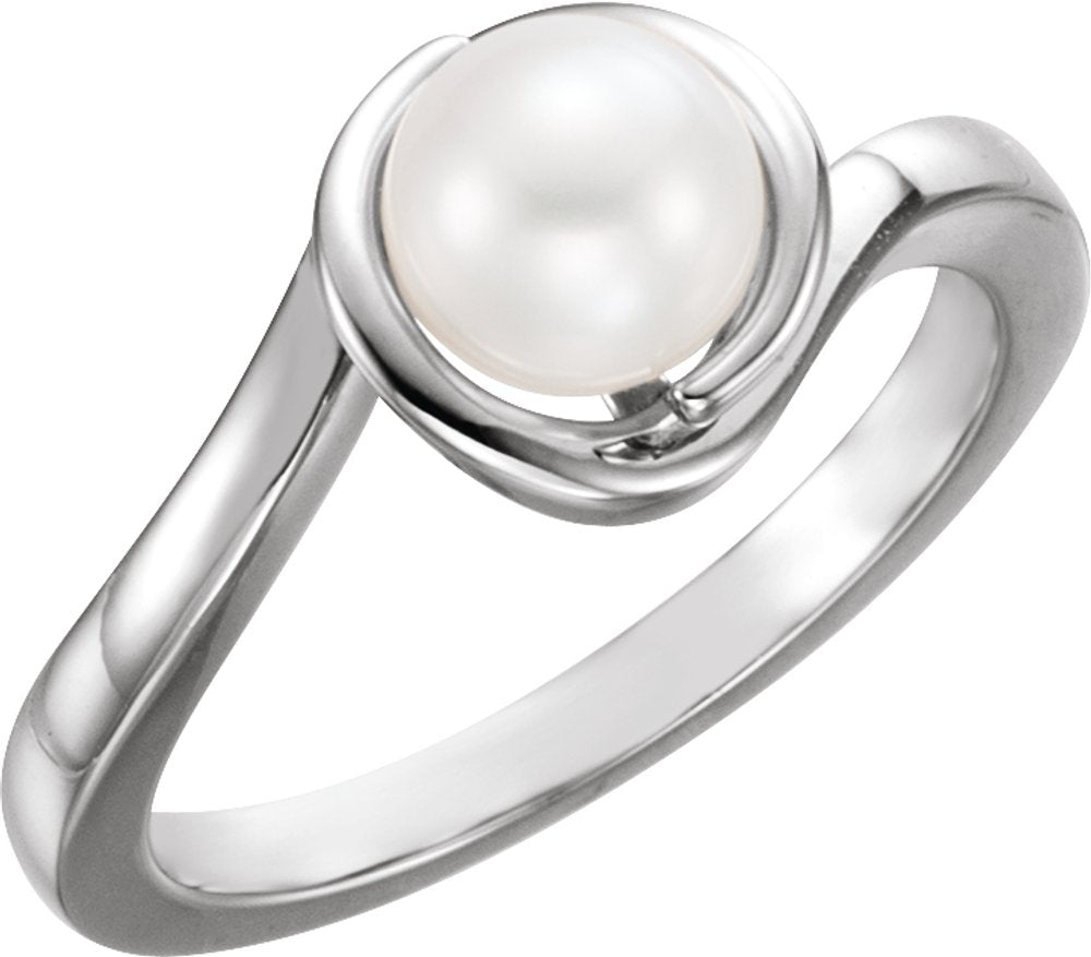 14K White Cultured White Freshwater Pearl Ring