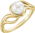 14K Yellow Cultured White Freshwater Pearl Ring