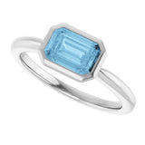 Sterling Silver Natural Sky Blue Topaz Solitaire Ring