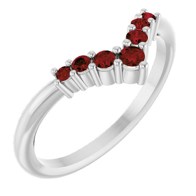 14K White Natural Mozambique Garnet Graduated V Ring