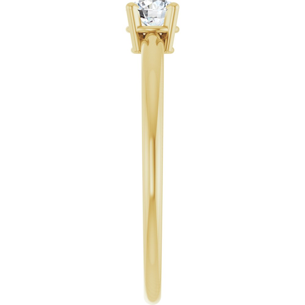 14K Yellow 1/10 CT Natural Diamond Ring