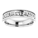 10K White Claddagh Band Sze 9.5