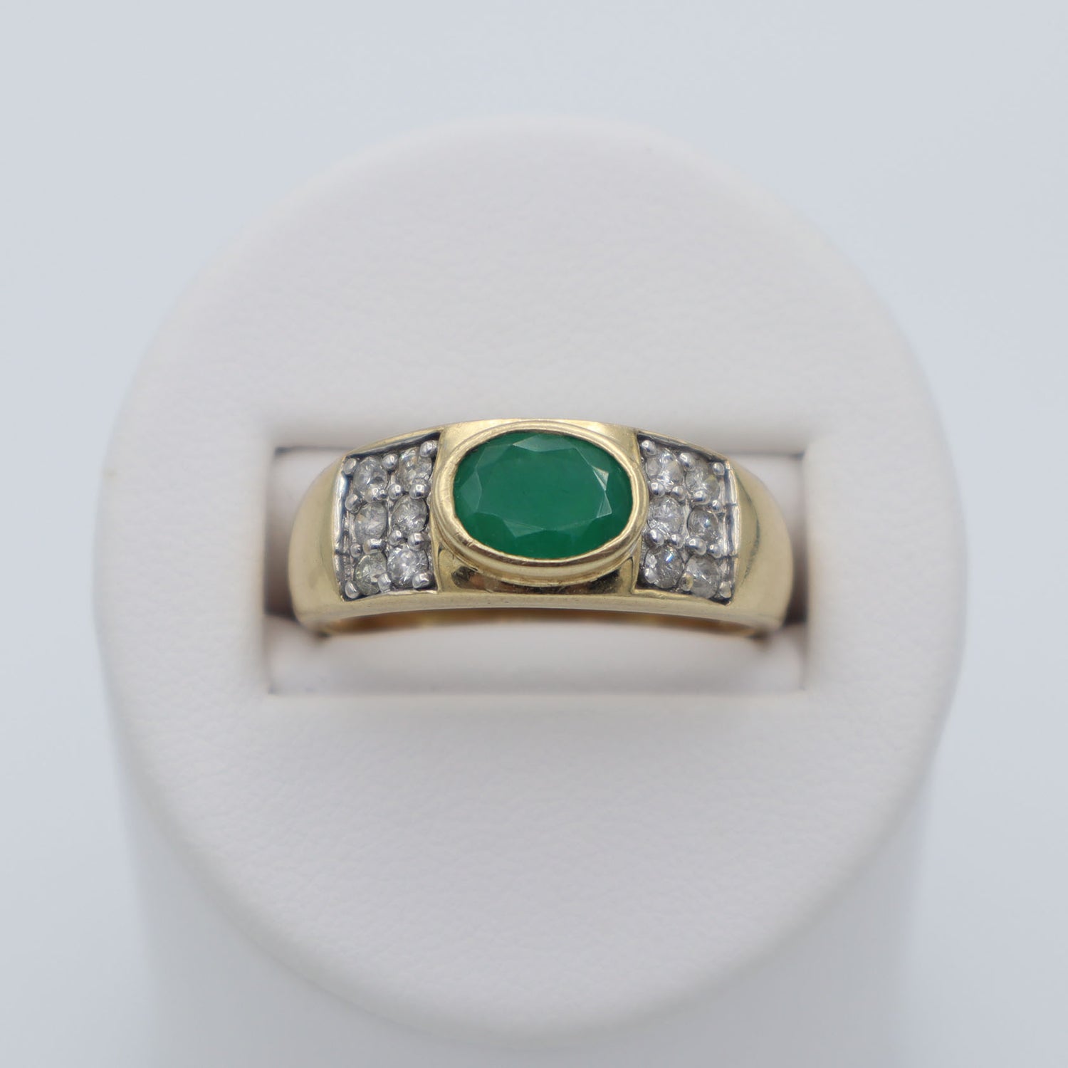 Askew Jewelers Emerald Estate Ring 2-1