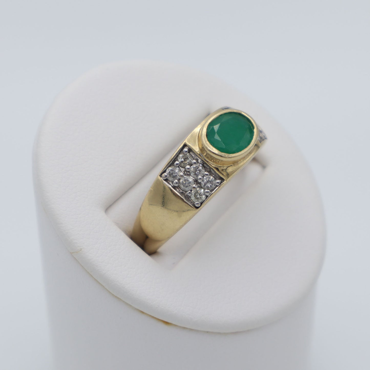 Askew Jewelers Emerald Estate Ring 2-3
