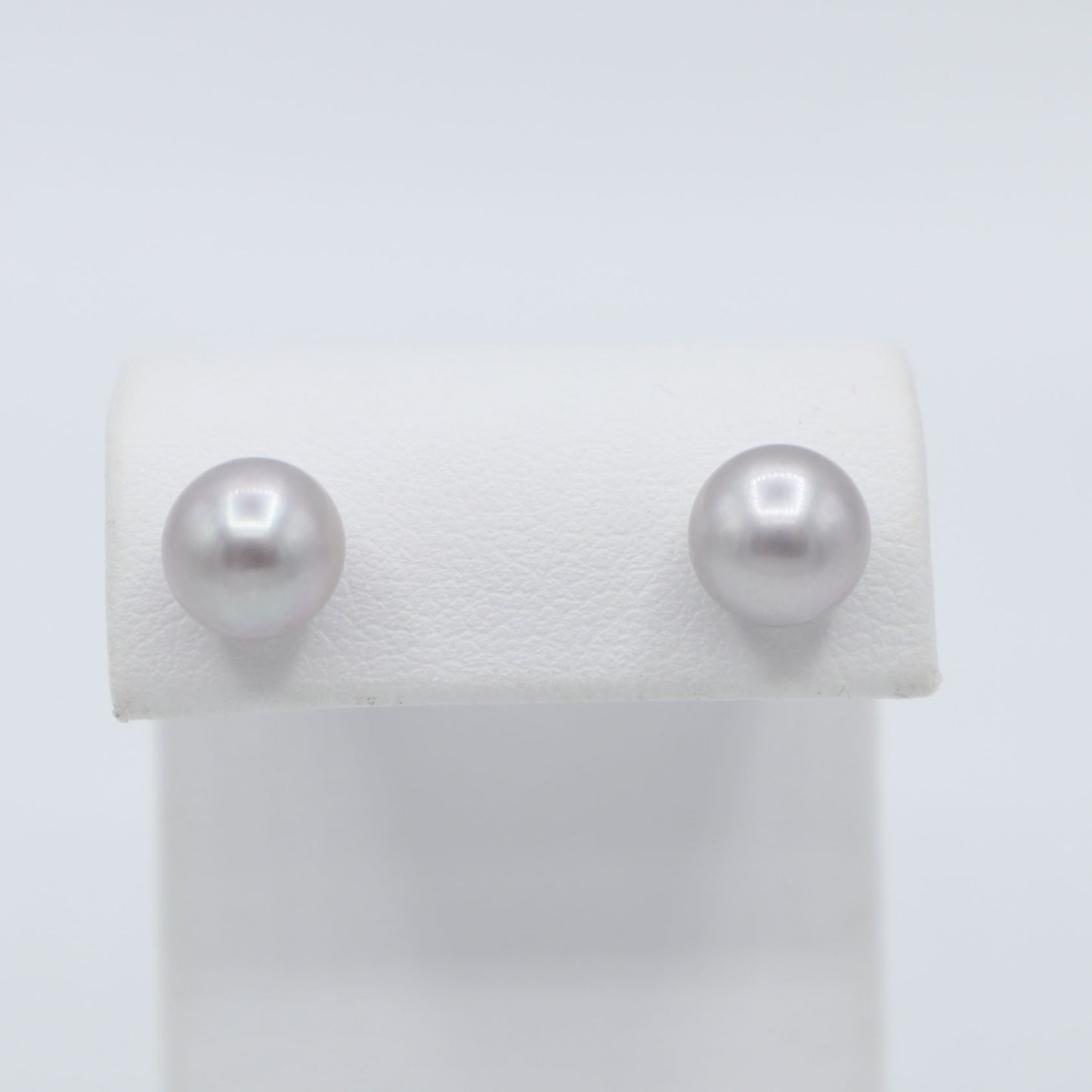 SALE 35% OFF - Grey Pearl Stud Earrings