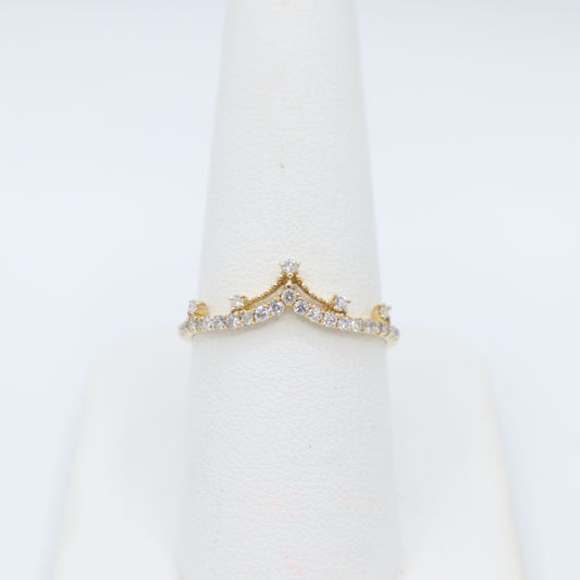 Gold and Diamond Tiara Ring