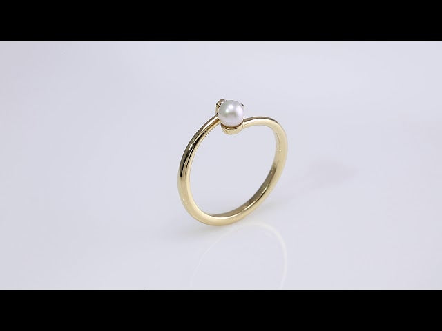 14K Yellow Cultured White Akoya Pearl  & 1/10 CT Natural Diamond Ring