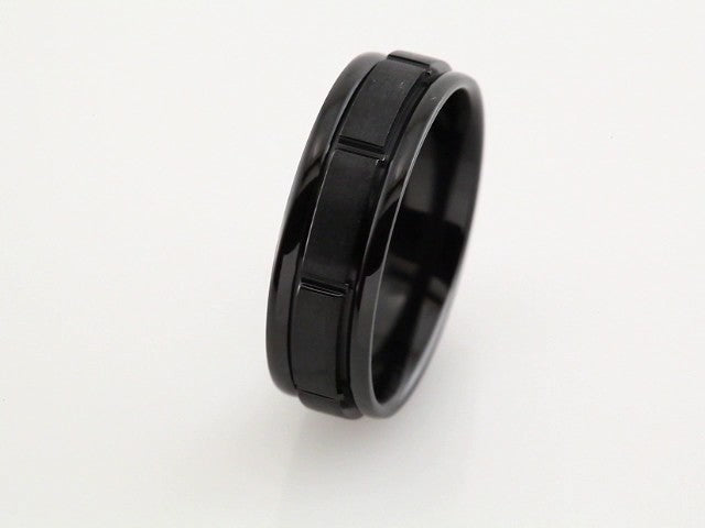 Black Titanium 7 mm Grooved Band