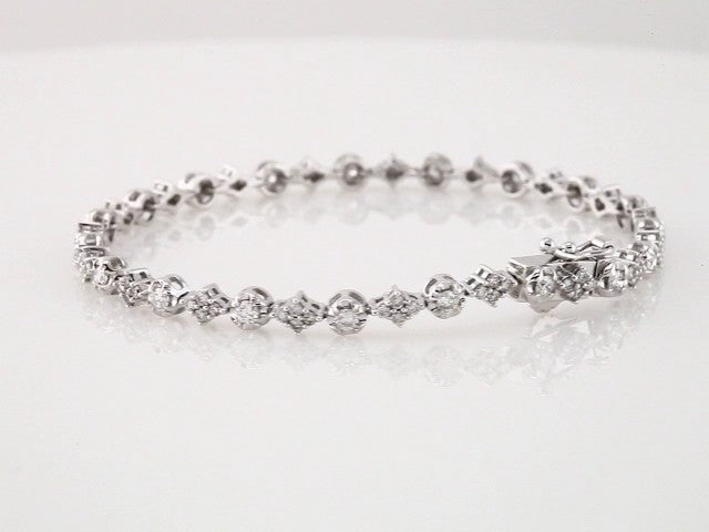 14K White 2 1/2 CTW Natural Diamond 7.5" Bracelet