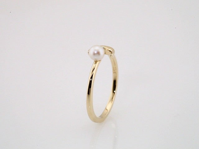 14K Yellow Cultured White Freshwater Pearl Crescent Moon Ring