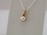 14K Yellow Cultured White Freshwater Pearl Pendant