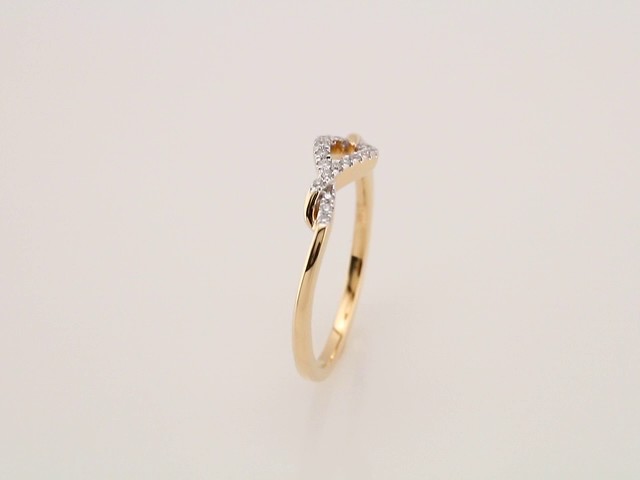 14K Yellow Gold 1/10 CTW Natural Diamond Knot Ring