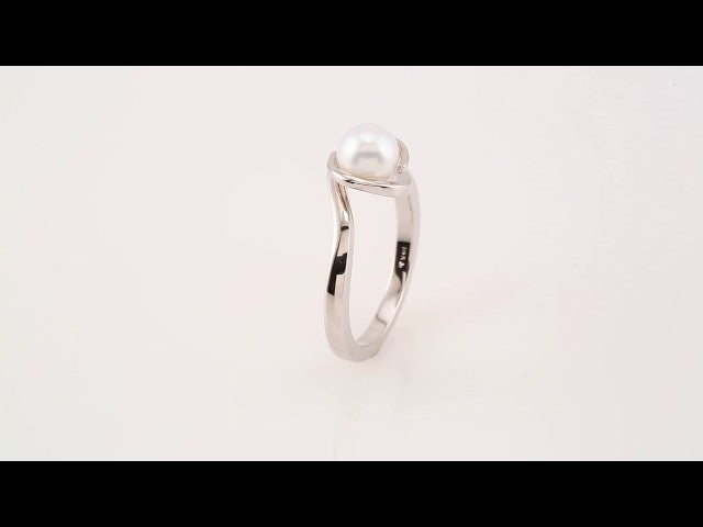 14K White Cultured White Freshwater Pearl Ring