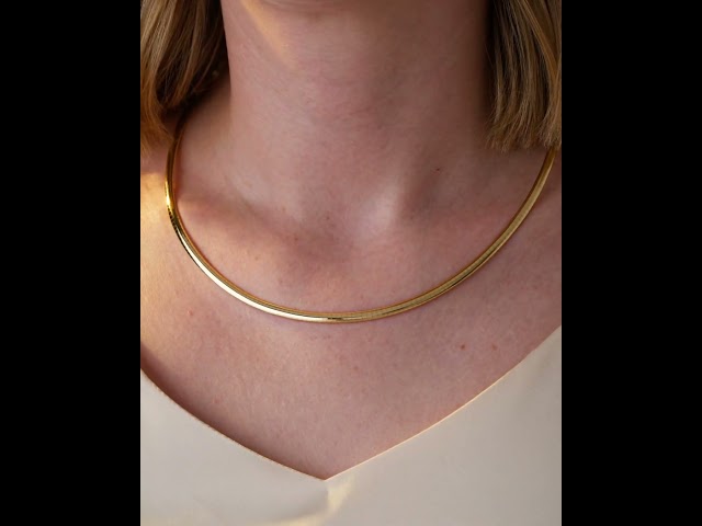 14K Yellow Gold 4 mm Omega 18" Chain