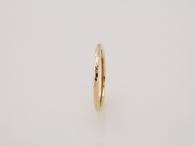 14K Yellow Gold 1.6 mm Hammered Stackable Ring Size 6