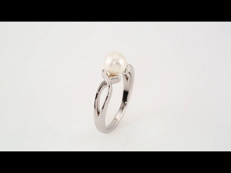 14K White Gold 6.5-7.0 mm Cultured White Freshwater Pearl Ring