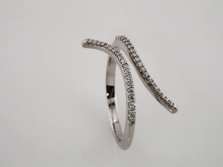 14K White 1/6 CTW Natural Diamond Ring