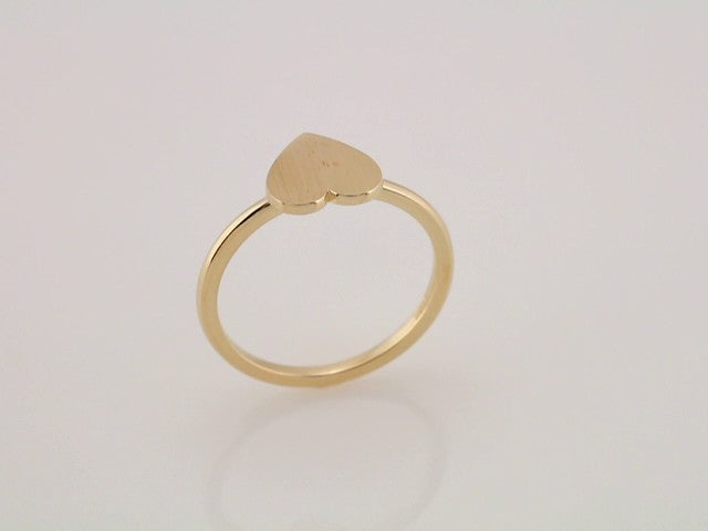 14K Yellow Gold Be Posh® Engravable Heart Signet Ring 